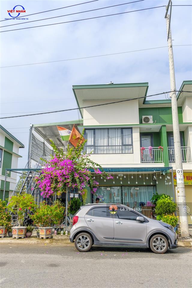 Bán căn shophouse 2 tầng 85m2 oasis city chỉ 1,7 tỷ