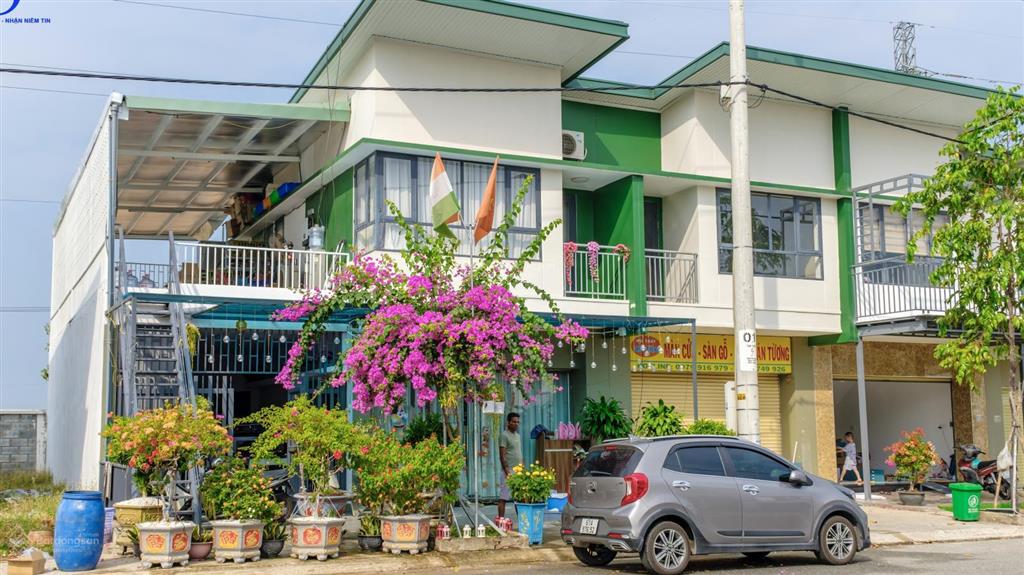 Bán căn shophouse 85m2 oasis city giá 1,7 tỷ