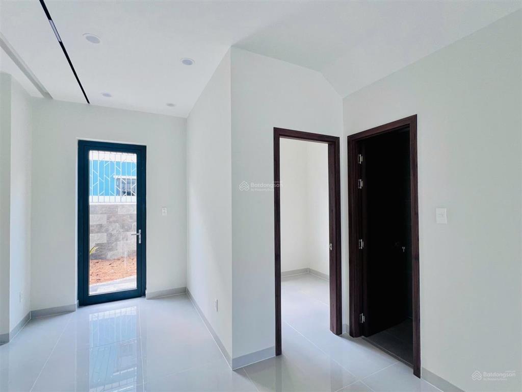Cho thuê căn shophouse mặt tiền đường db4 hoàn thiện full nội thất 3 phòng ngủ cực đẹp