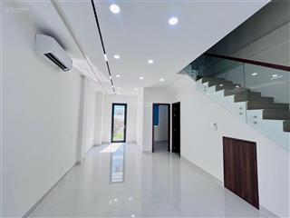 Cho thuê căn shophouse db4  sun casa central hoàn thiện 3 phòng ngủ full nội thất xịn