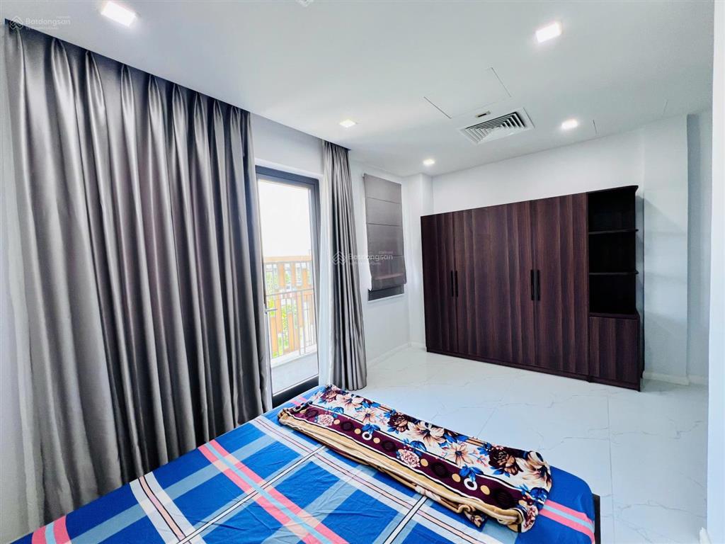 Cho thuê căn 3 tầng sun casa central nhà hoàn thiện 4 phòng ngủ giá 14 triệu/tháng