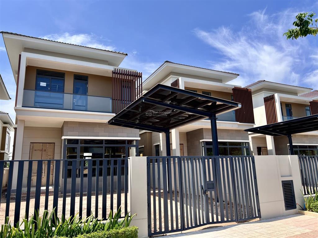 Căn biệt thự đơn lập 250m2 sun casa central thanh toán trước 2.4 tỷ nhận nhà
