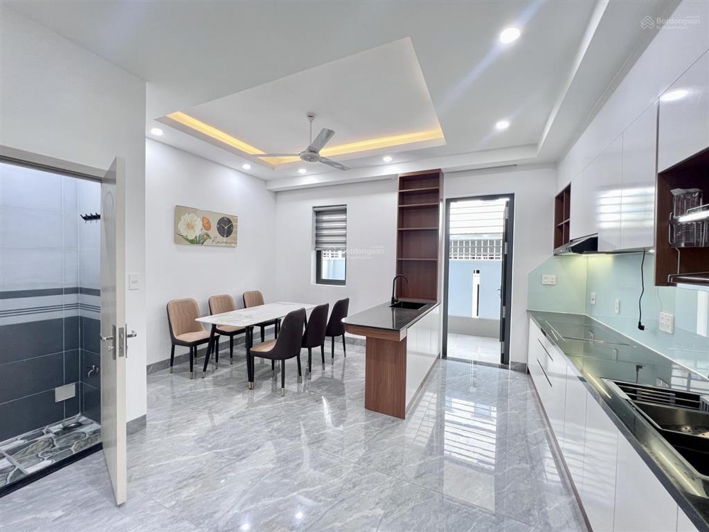 Nhà cho thuê đầy đủ nội thất 3 phòng ngủ sun casa central  kcn vsip 2 bình dương