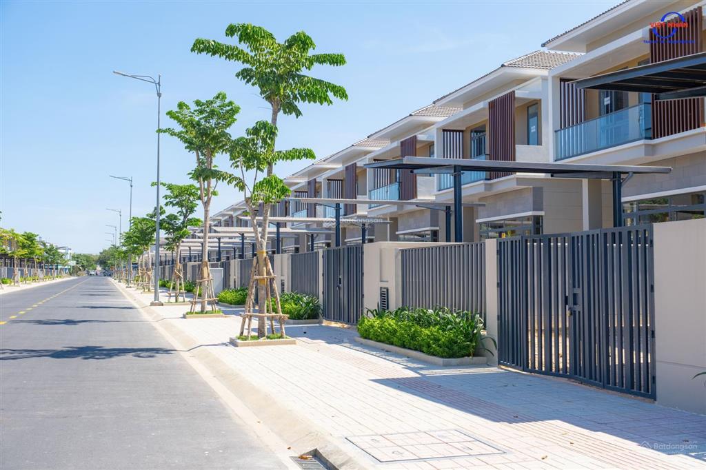 Bán căn biệt thự đơn lập 250m2 sun casa central sun casa central giá 6.6 tỷ