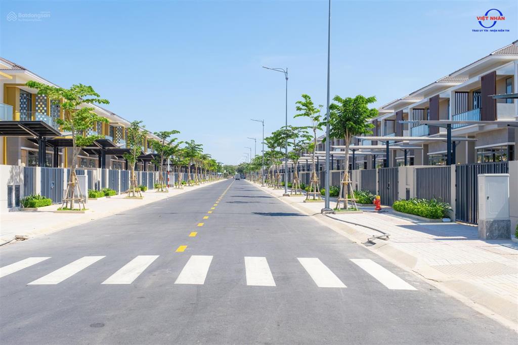 Bán căn biệt thự đơn lập 250m2 sun casa central sun casa central giá 6.6 tỷ