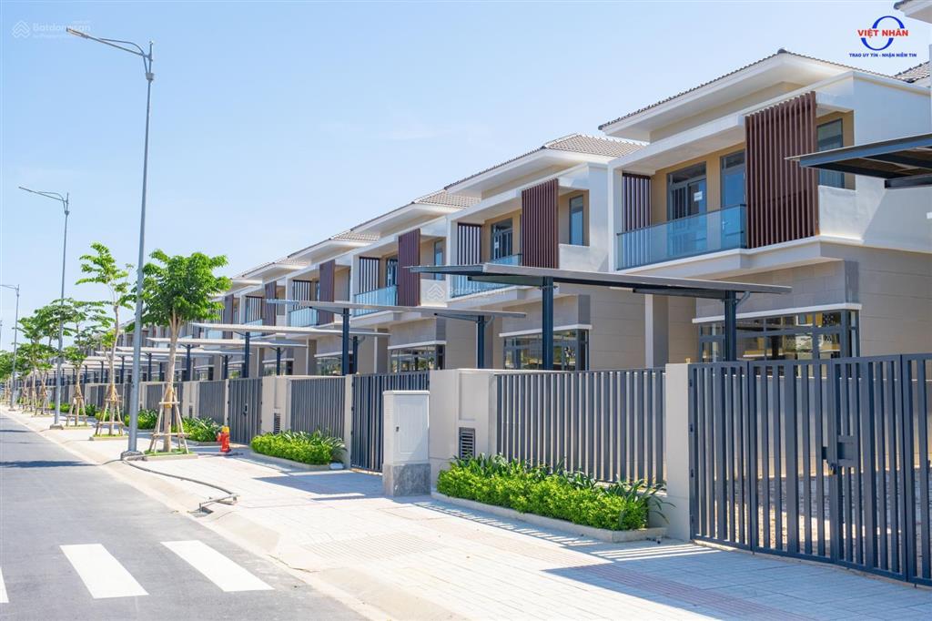 Căn biệt thự đơn lập sun casa central 250m2 thanh toán trước 2.4 tỷ nhận nhà