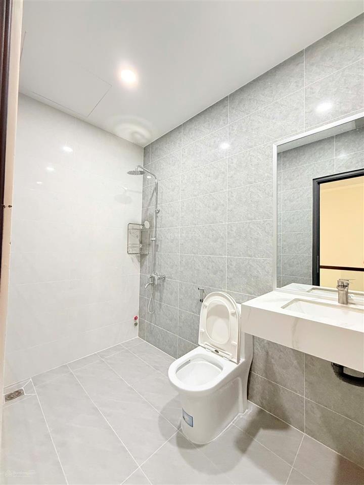 Cho thuê căn 4 phòng ngủ đầy đủ nội thất sun casa  kcn vsip 2 bình dương