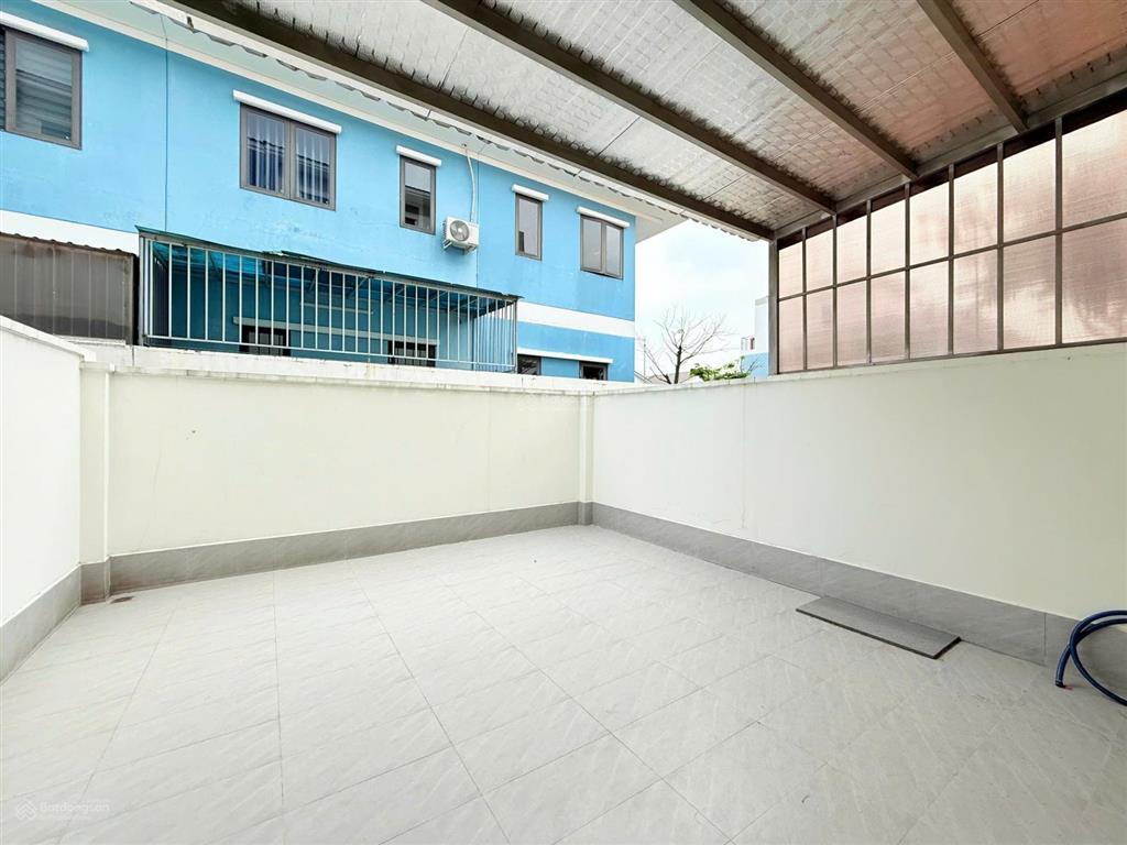 Cho thuê căn 4 phòng ngủ đầy đủ nội thất sun casa  kcn vsip 2 bình dương