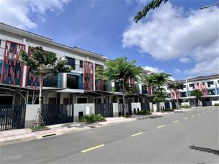 Căn 3 tầng sun casa central sổ hồng sẵn công chứng ngay giá 3,1 tỷ