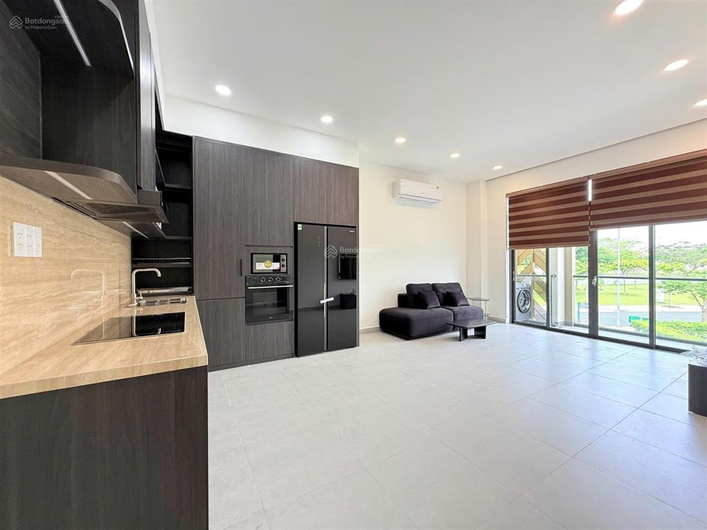 Cho thuê căn 4 ngủ sun casa central đầy đủ nội thất vào ở ngay
