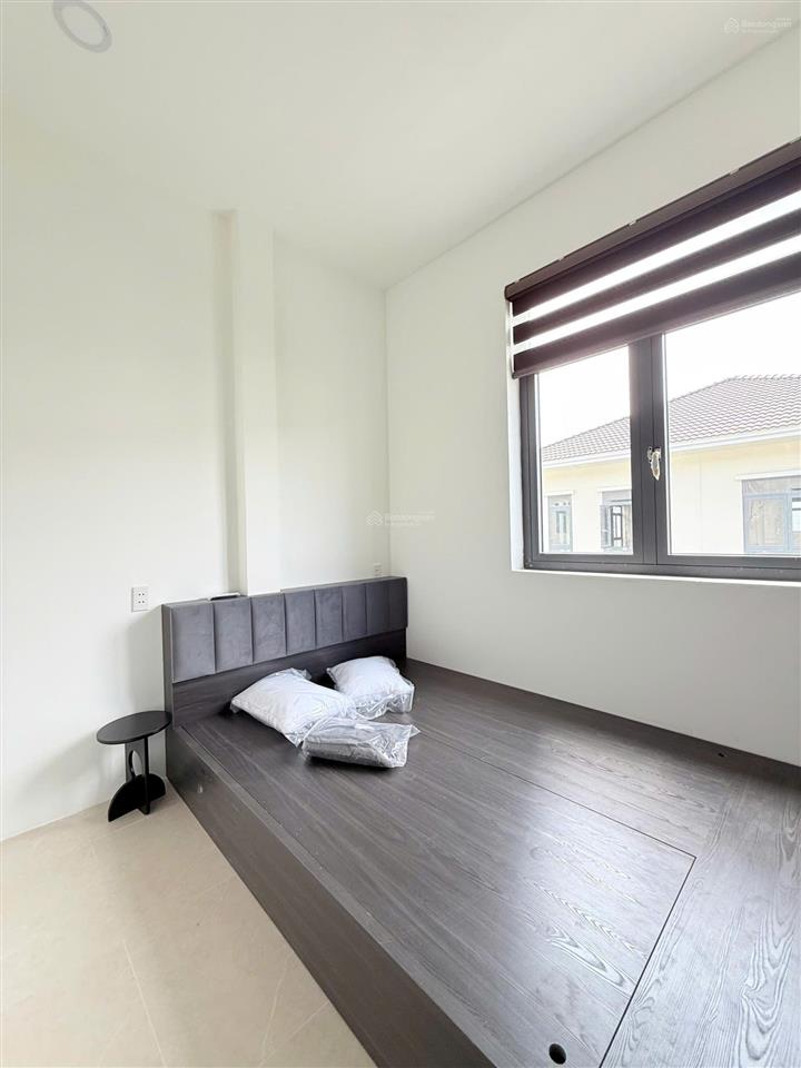 Cho thuê căn 4 ngủ sun casa central đầy đủ nội thất vào ở ngay