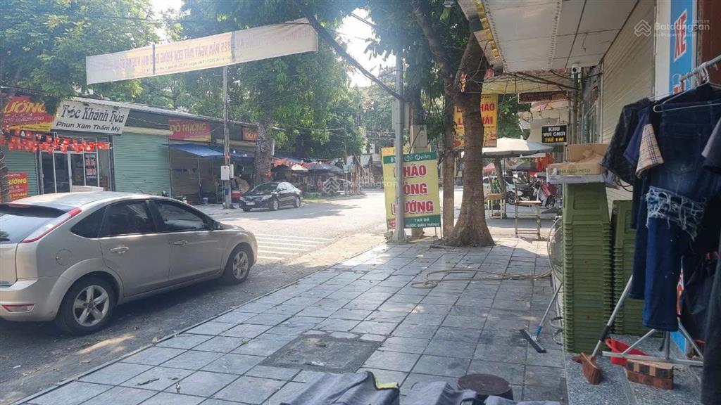 Bán nhà 3 tầng 80m full thổ cư gần chợ vĩnh yên