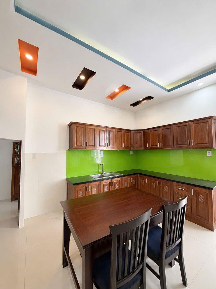 Nhà 3 tầng kề góc khu đô thị Vĩnh Điềm Trung giá tốt