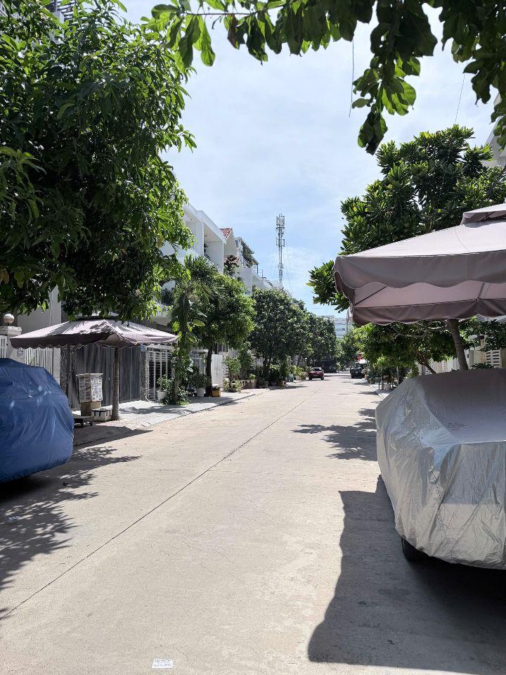 Nhà 3 tầng kề góc khu đô thị Vĩnh Điềm Trung giá tốt