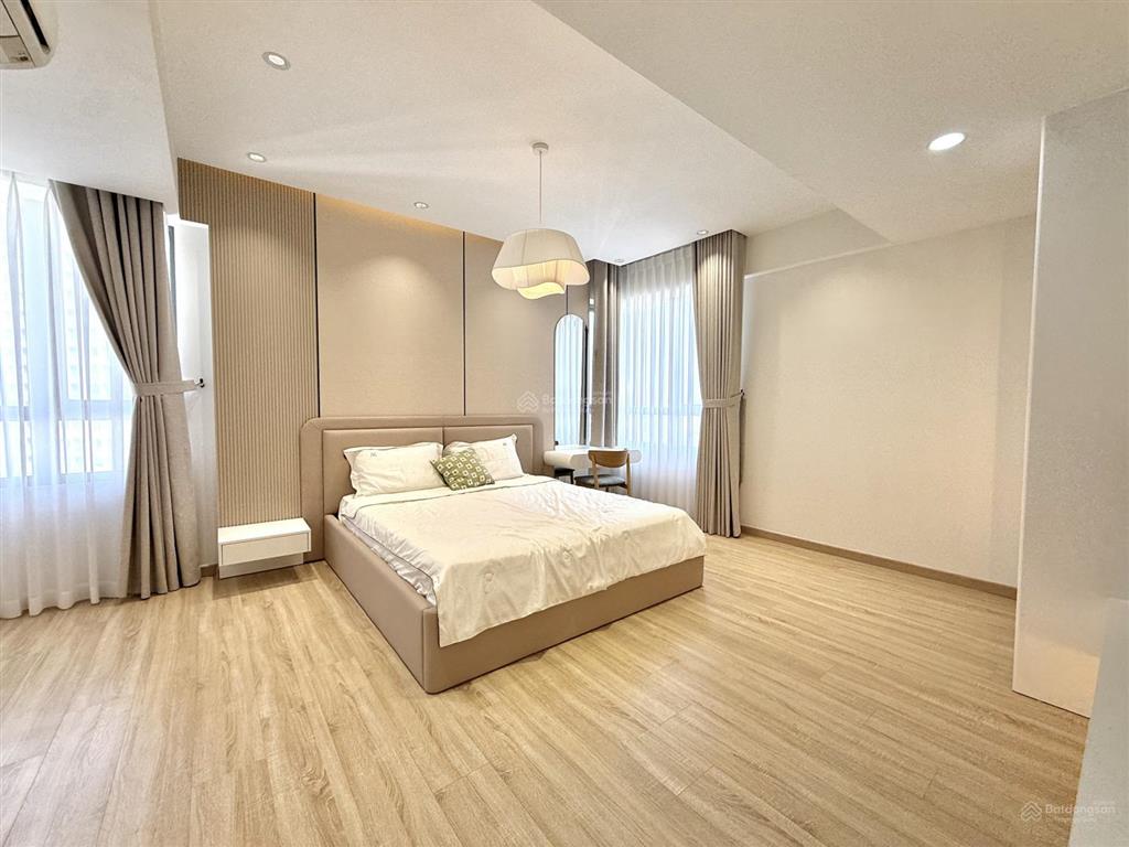 Căn 3pn lớn masteri cần bán  nội thất mới 100%