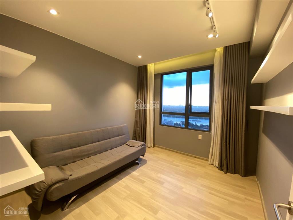 Chính chủ gửi bán căn hộ 3pn view sông trực diện  nội thất hiện đại giá tốt