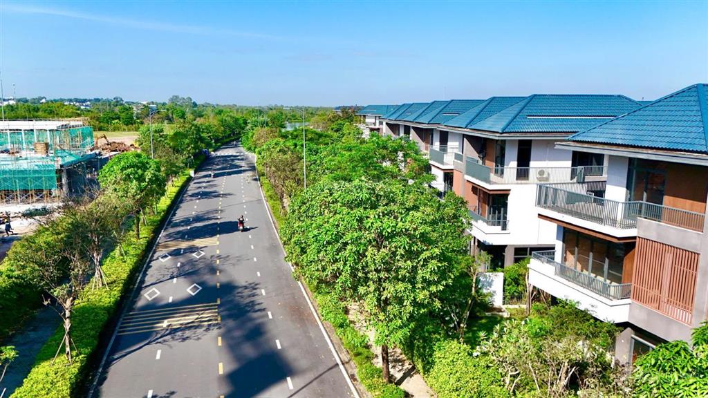 Bán biệt thự id junction long thành đồng nai giá chỉ 7.7 tỷ.