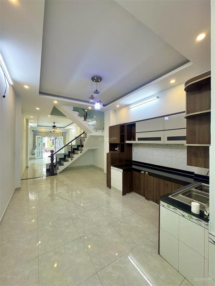 Chính chủ cần bán nhà trong khu dân cư đường trần văn ơn ngay chợ đông hoà sát đường trần hưng đạo