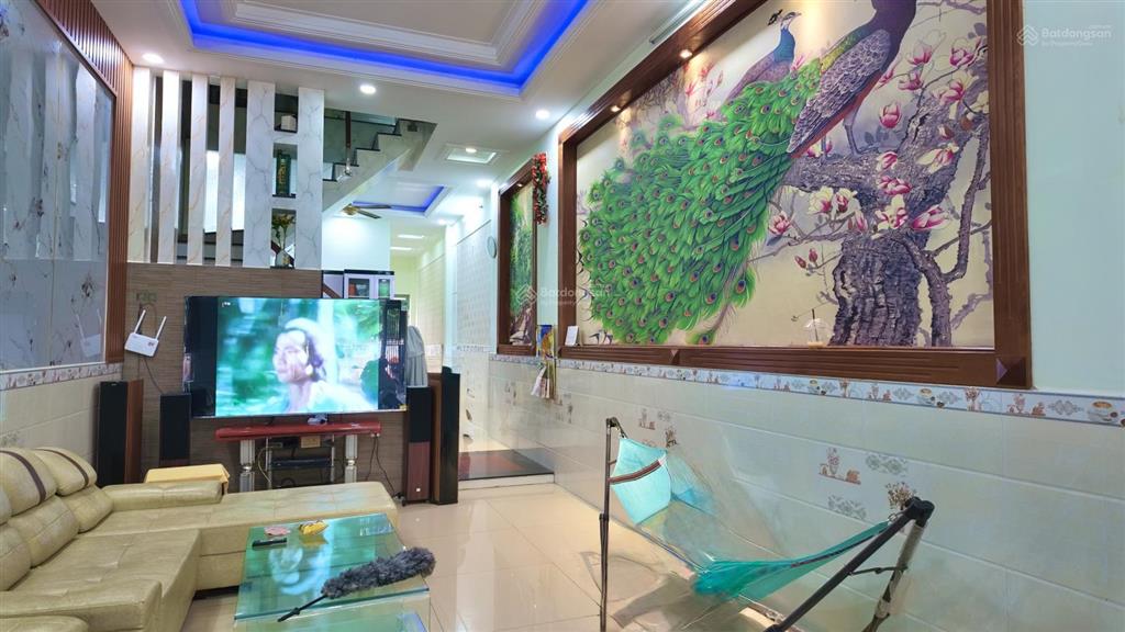 Chính chủ cần bán nhà lầu trệt sát bên chợ đông hòa và quốc lộ 1k ngay siêu thị bigc dĩ an
