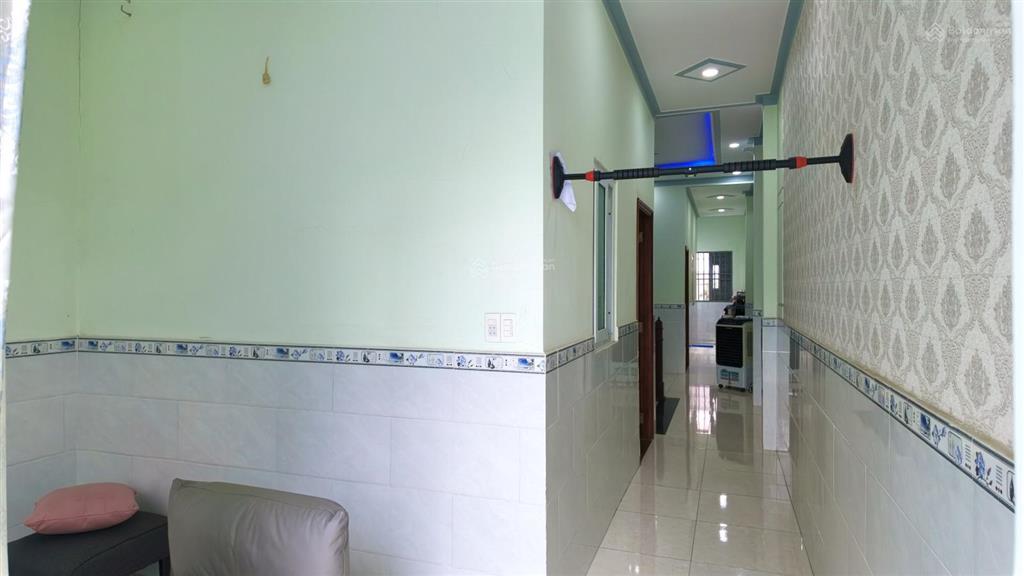 Chính chủ cần bán nhà lầu trệt sát bên chợ đông hòa và quốc lộ 1k ngay siêu thị bigc dĩ an