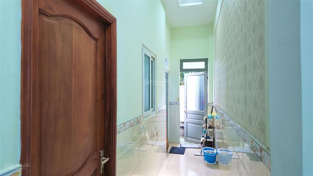 Chính chủ cần bán nhà lầu trệt sát bên chợ đông hòa và quốc lộ 1k ngay siêu thị bigc dĩ an