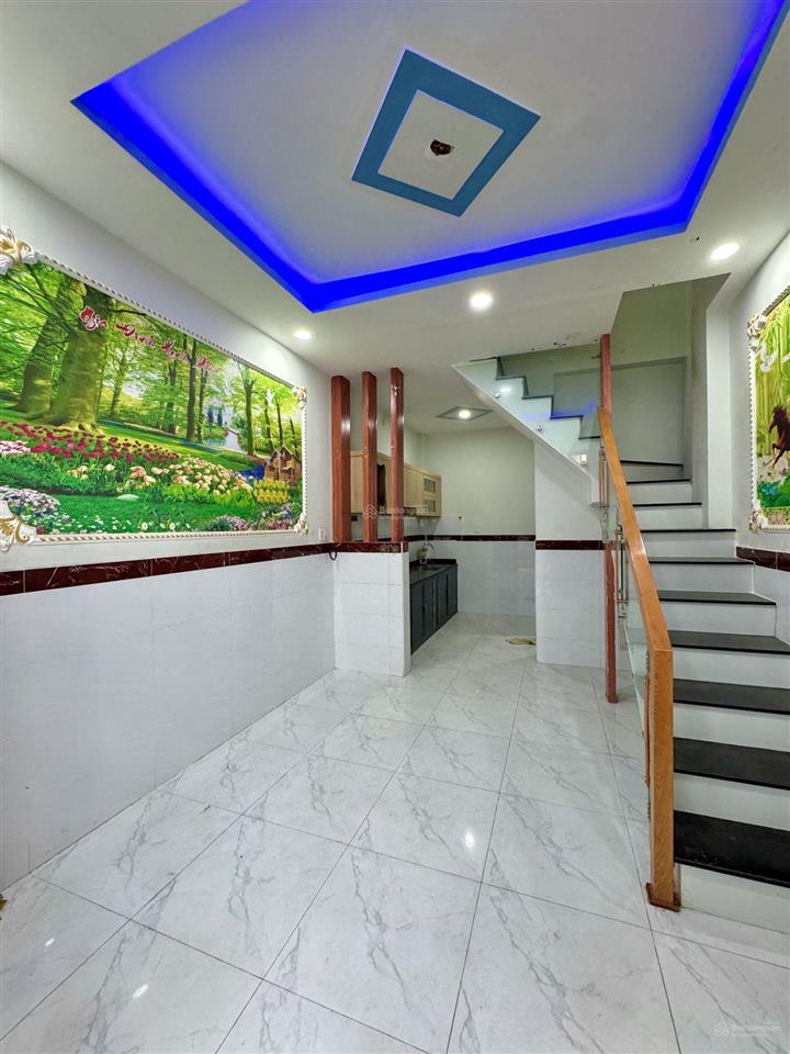 Chính chủ cần bán căn nhà lầu trệt hẻm đường ngô văn sở sát bên trung tâm hành chính dĩ an