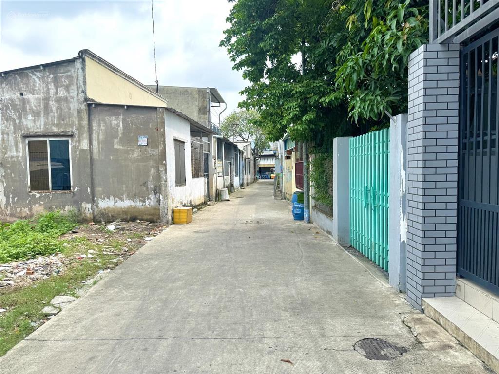 Chính chủ cần bán căn nhà lầu trệt hẻm đường ngô văn sở sát bên trung tâm hành chính dĩ an