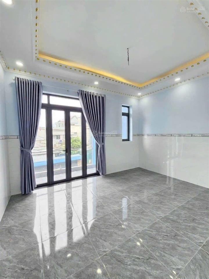 Chính chủ cần bán nhà mới hoàn thiện phường đông hòa, gần siêu thị go, gần chợ dĩ an