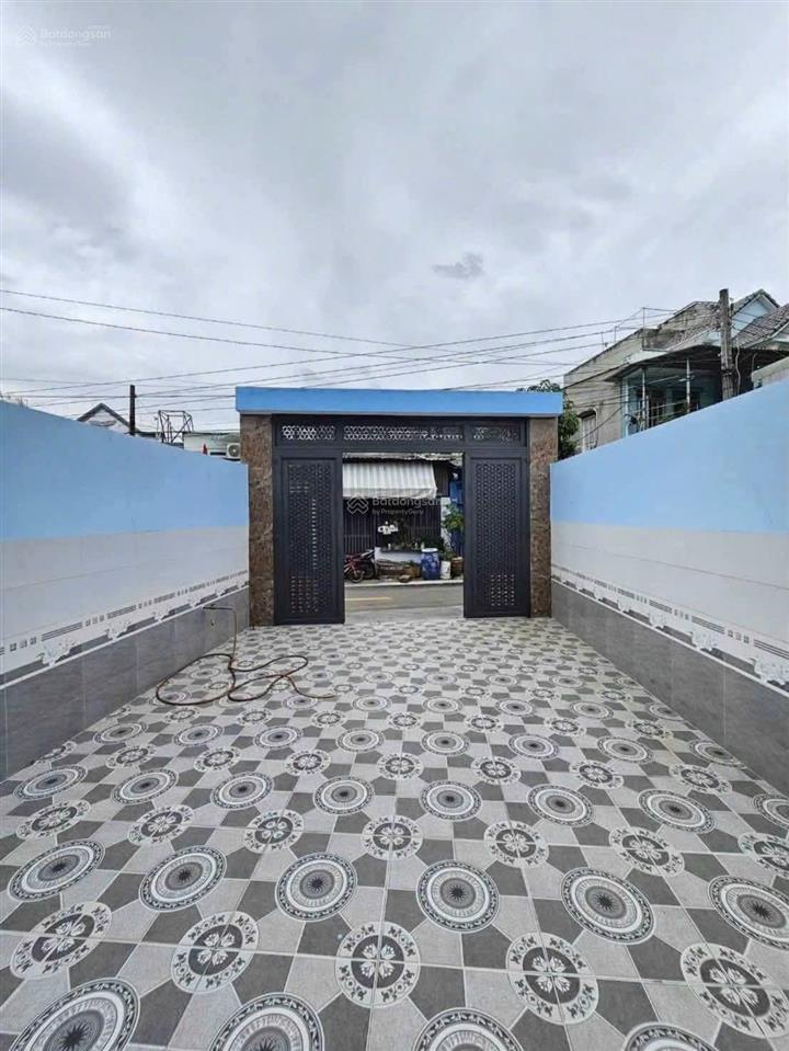 Chính chủ cần bán nhà mới hoàn thiện phường đông hòa, gần siêu thị go, gần chợ dĩ an
