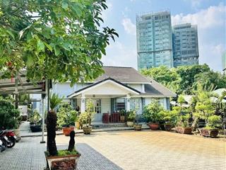 Nhà vườn 2.000m không gian xanh giữa lòng sài gòn 23 tỷ