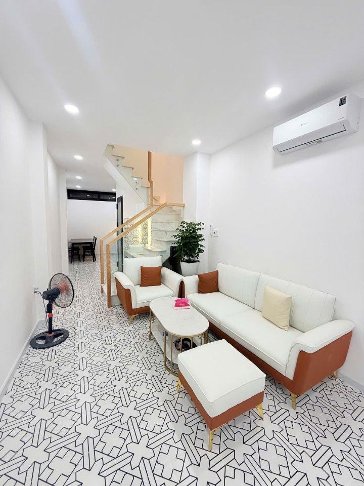 Bán Nhà Phú Nhuận - Hẻm Xe Hơi Đỗ Cửa - 3 Tầng BTCT - 3PN - Nhỉnh 7 Tỷ