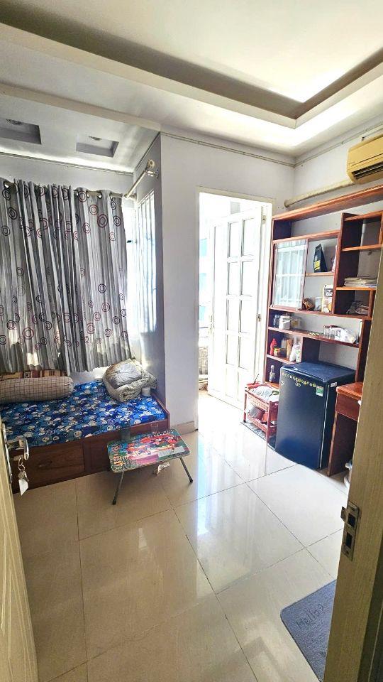 Bán Nhà Quận 10 - 54M - 7 Phòng Cho Thuê - 54M - Nhỉnh 8 Tỷ