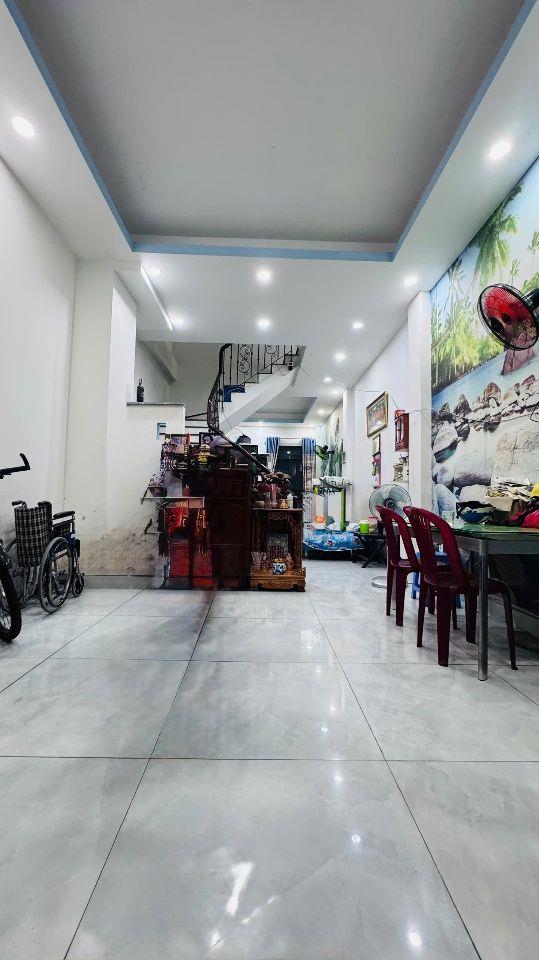 Bán Nhà Quận 1 - 4 Tầng BTCT - 2 Sân Thượng - 4PN - 49M - Nhỉnh 10 Tỷ