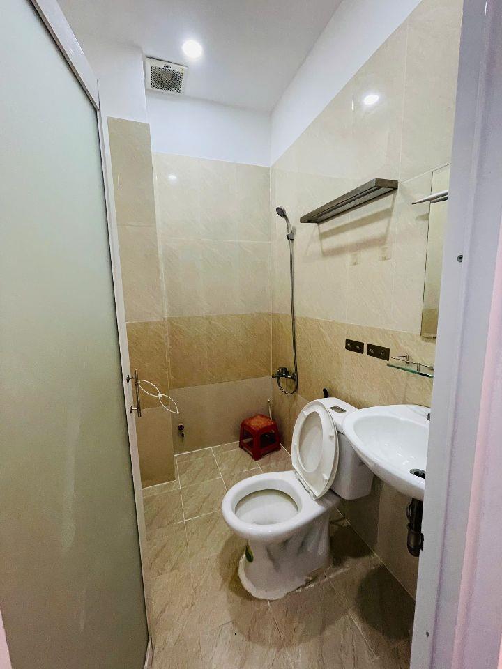 Bán Nhà Quận 3 - Hẻm Xe Hơi - Gần Mặt Tiền - 3PN - Nhỉnh 8 Tỷ