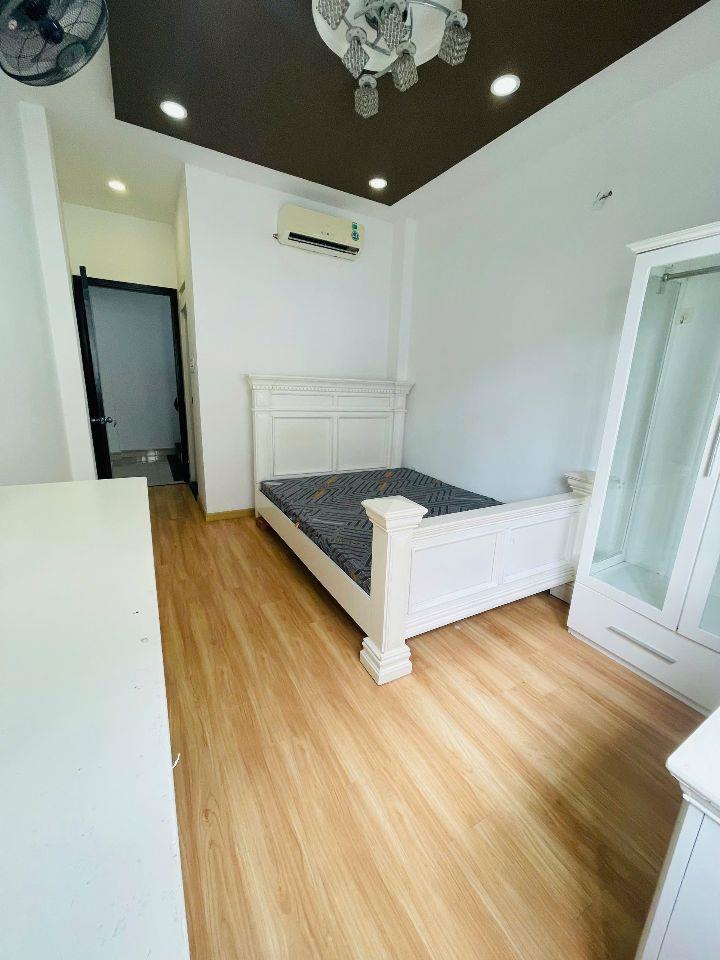 Bán Nhà Quận 3 - Hẻm Xe Hơi - Gần Mặt Tiền - 3PN - Nhỉnh 8 Tỷ