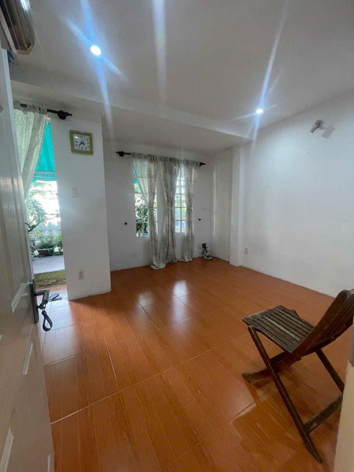 Cho Thuê Nhà Quận 11 - Cư Xá Lữ Gia - Hẻm Xe Tải - 2PN - 14 Triệu