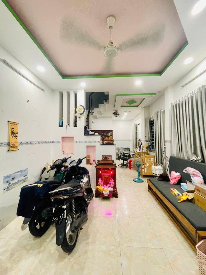 Bán Nhà Gò Vấp - Góc 2 Mặt Hẻm Xe Hơi - 4 PN - Nhỉnh 6 Tỷ