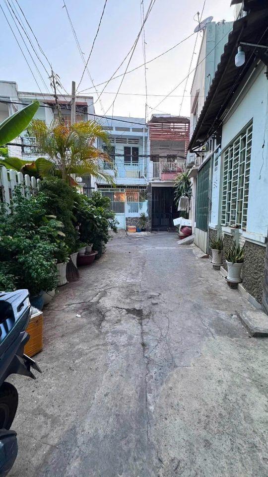 Bán Nhà Bình Thạnh - 9 Phòng CHDV Đang Cho Thuê - 83M - 10 Tỷ