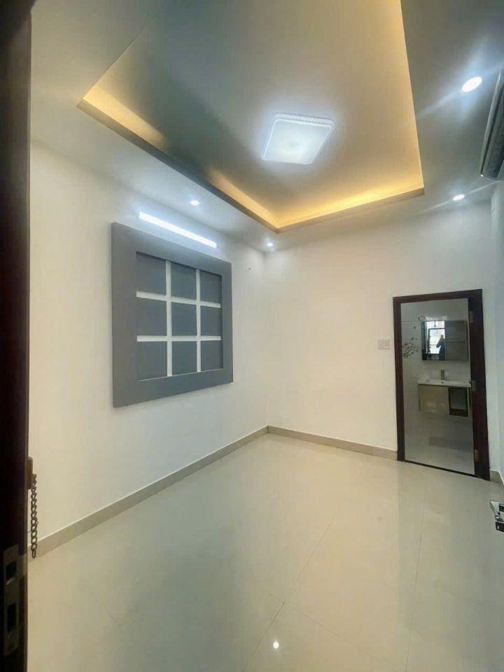 Bán Nhà Quận 10 - Tô Hiến Thành - Hẻm Xe Hơi - 60M - 6PN - Nhỉnh 11 Tỷ