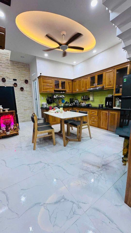 Gò Vấp - Nhà Mới Đẹp Ở Ngay - 2PN - Tặng Nội Thất - 42M - Nhỉnh 4 Tỷ