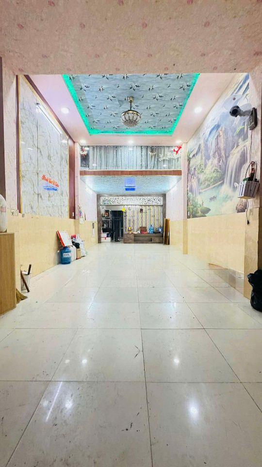 Bán Nhà Tân Phú - Hẻm Xe Hơi - Gần Mặt Tiền - 62M - Nhỉnh 6 Tỷ