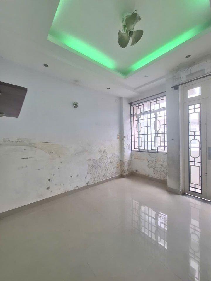 Bán Nhà Quận 10 - Hẻm Xe Hơi - 7PN - 39M - Nhỉnh 8 Tỷ