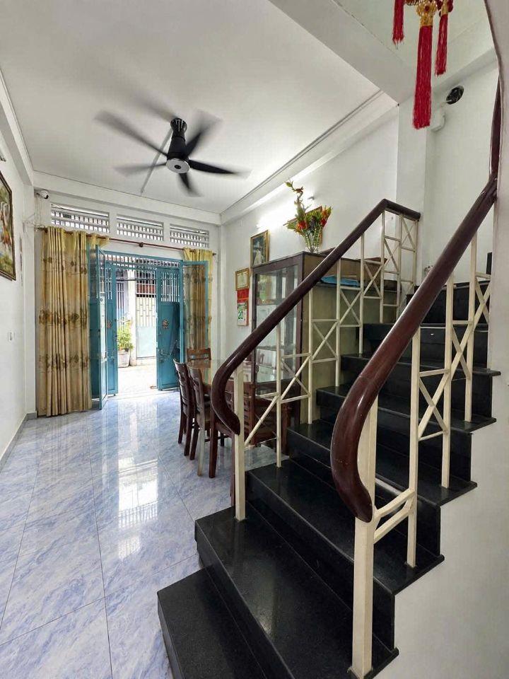 Bán Nhà Quận 3 - Nguyễn Đình Chiểu - Hẻm Xe Hơi - 4 PN - Nhỉnh 8 Tỷ