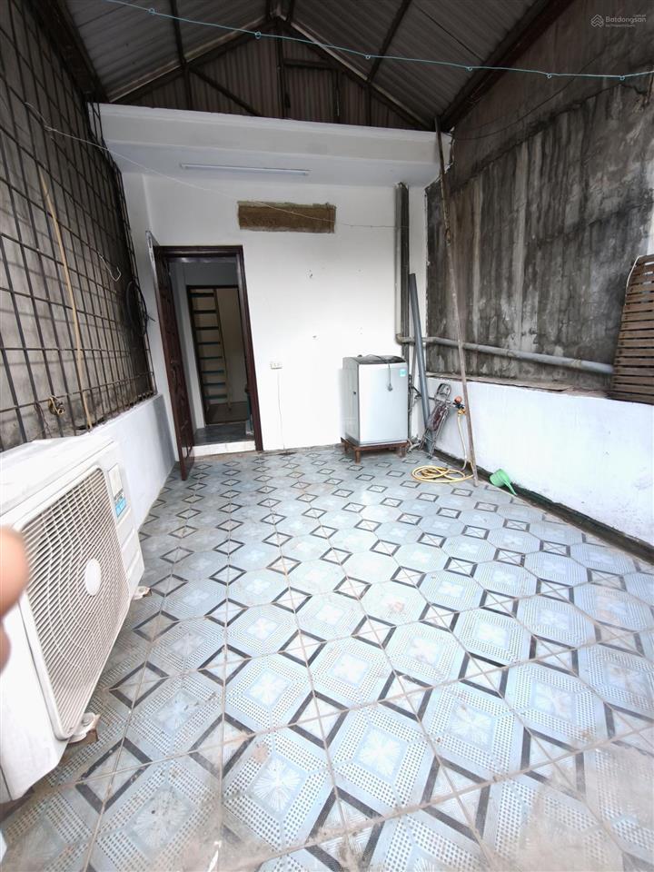 Chính chủ bán nhà ngõ 110 núi trúc, ba đình 11,x tỷ (30m2, 4 tầng) đủ đồ  0975 888 ***