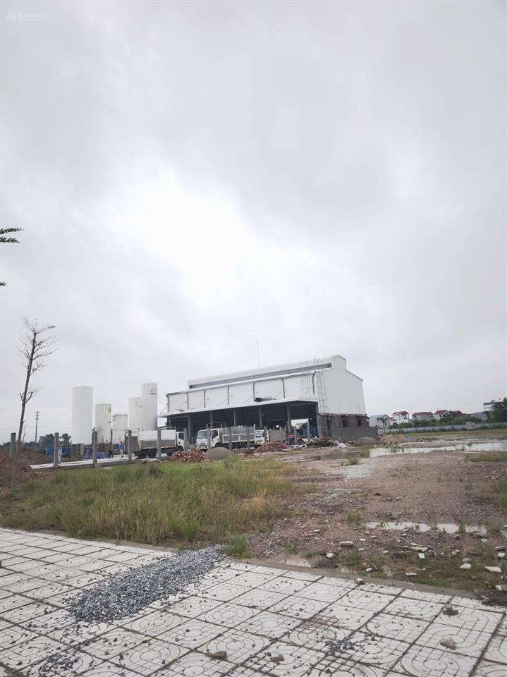Bán 3000m2 đất cụm công nghiệp sóc sơn sẵn hạ tầng ngay sân bay nội bài, ql3, ql18, ql2 0975 888 ***