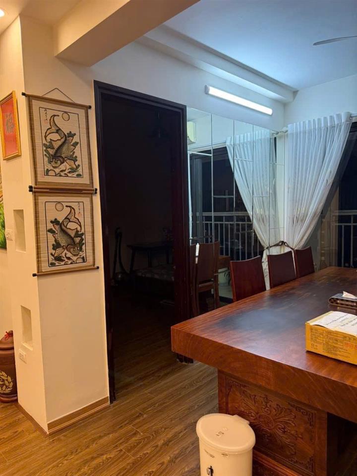 5,3 tỷ! Chuyển Nhượng Căn Hộ 85m2 tại CT10 chung cư Việt Hưng, Long Biên
