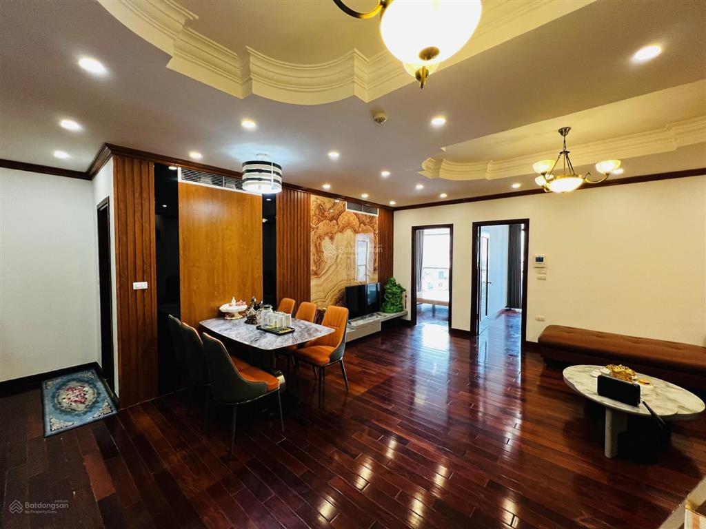 Bán gấp căn hộ chung cư ct5b mễ thượng 3pn, 2wc dt 110m2 giá 6 tỷ.  e hoà 0917 495 ***