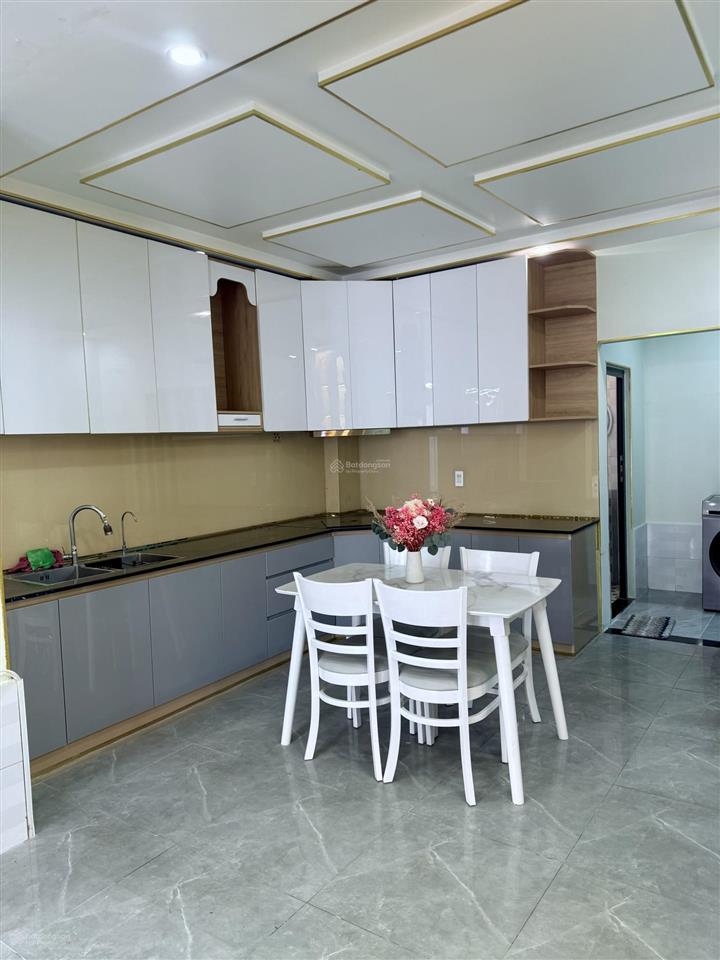 Nhà nguyên căn mặt tiền 6m vừa ở vừa kinh doanh chỉ cần 2tỷ2 còn lại hỗ trợ vay trung tâm tp dĩ an