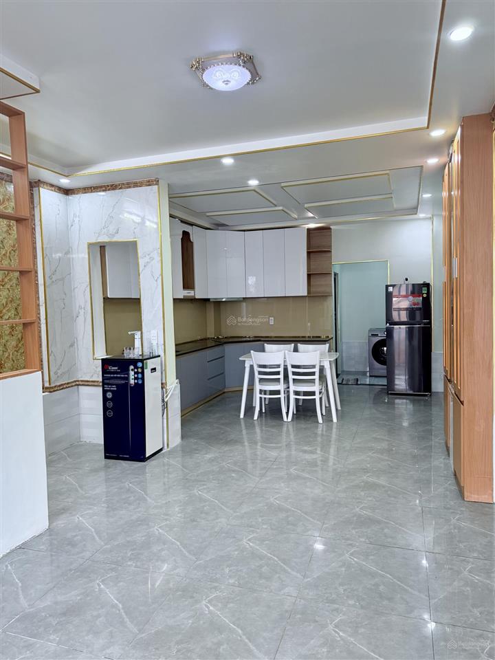 Nhà nguyên căn mặt tiền 6m vừa ở vừa kinh doanh chỉ cần 2tỷ2 còn lại hỗ trợ vay trung tâm tp dĩ an