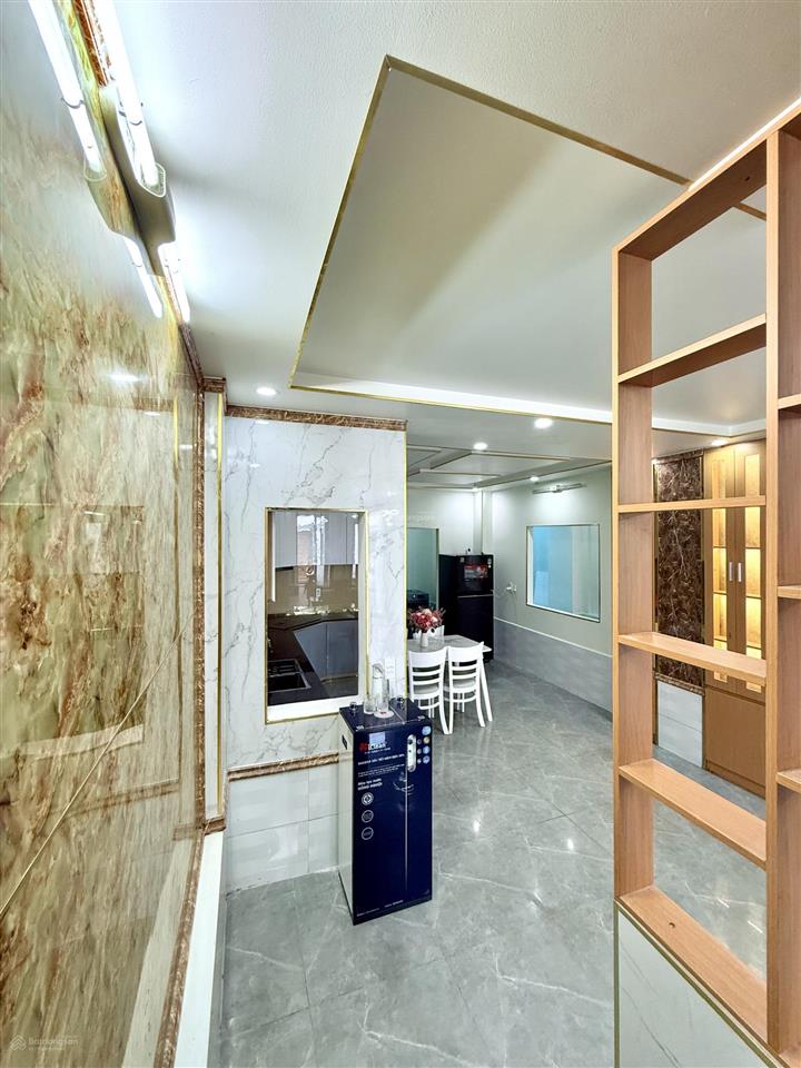 Nhà nguyên căn mặt tiền 6m vừa ở vừa kinh doanh chỉ cần 2tỷ2 còn lại hỗ trợ vay trung tâm tp dĩ an